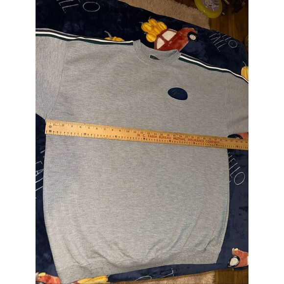 Vintage The Greenbrier Resort White Grey Crewneck Sweater West Virginia Sulpher - Picture 4 of 5